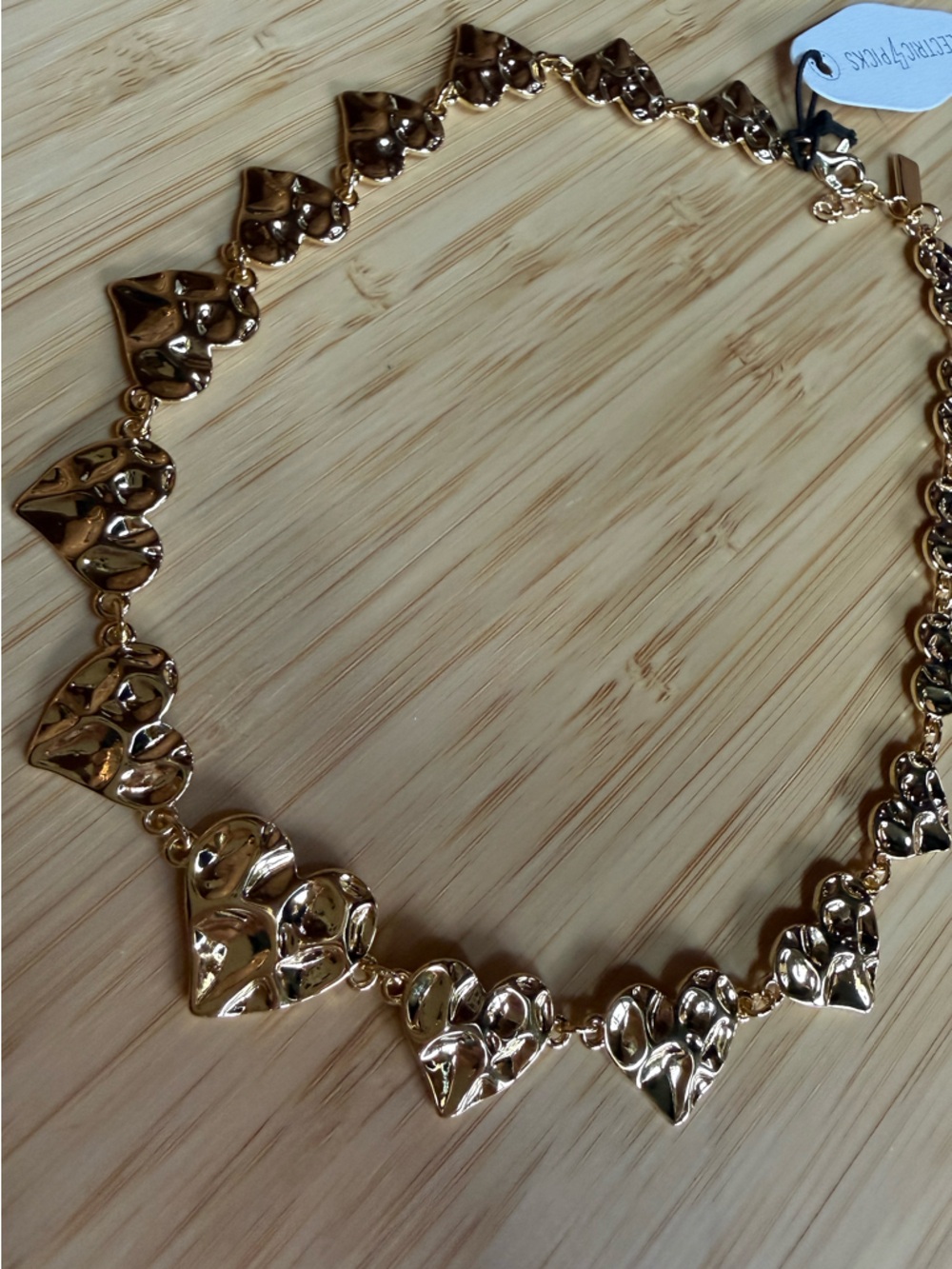 Electric Picks Gold Heart Link Necklace – Sculpted Heart Statement for Women